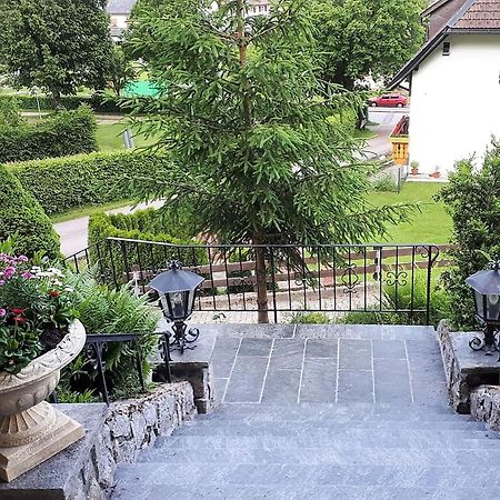 הוילה טודמוס Haus Kurparkblick מראה חיצוני תמונה