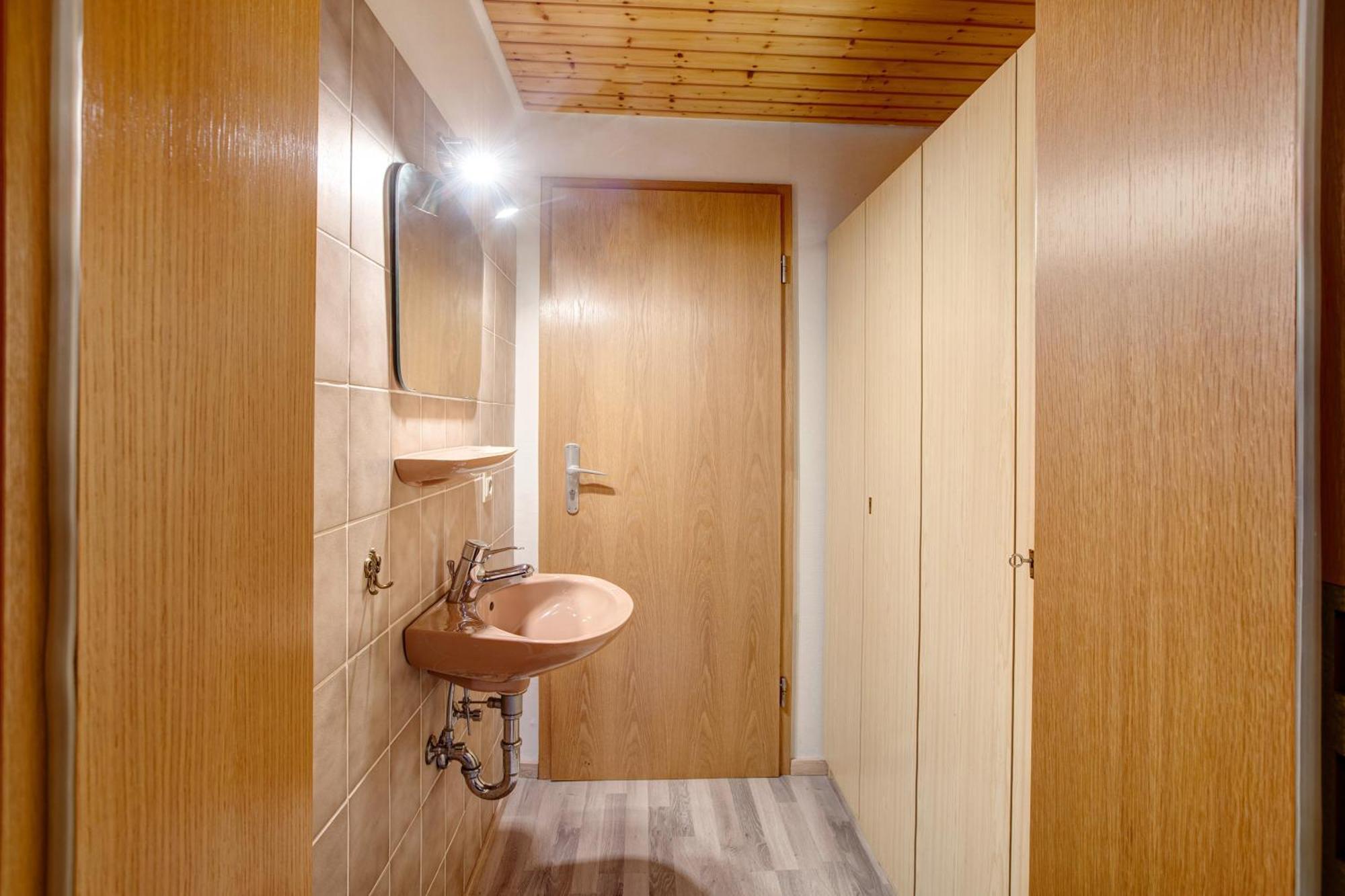 הוילה טודמוס Haus Kurparkblick מראה חיצוני תמונה